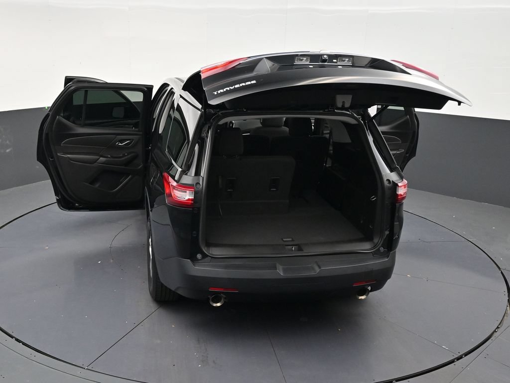 Used 2020 Chevrolet Traverse LS FWD image 33