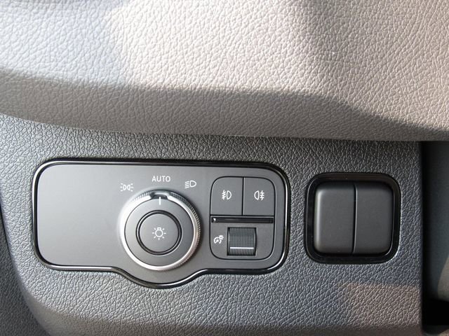 New 2025 Mercedes-Benz Sprinter 2500 image 35