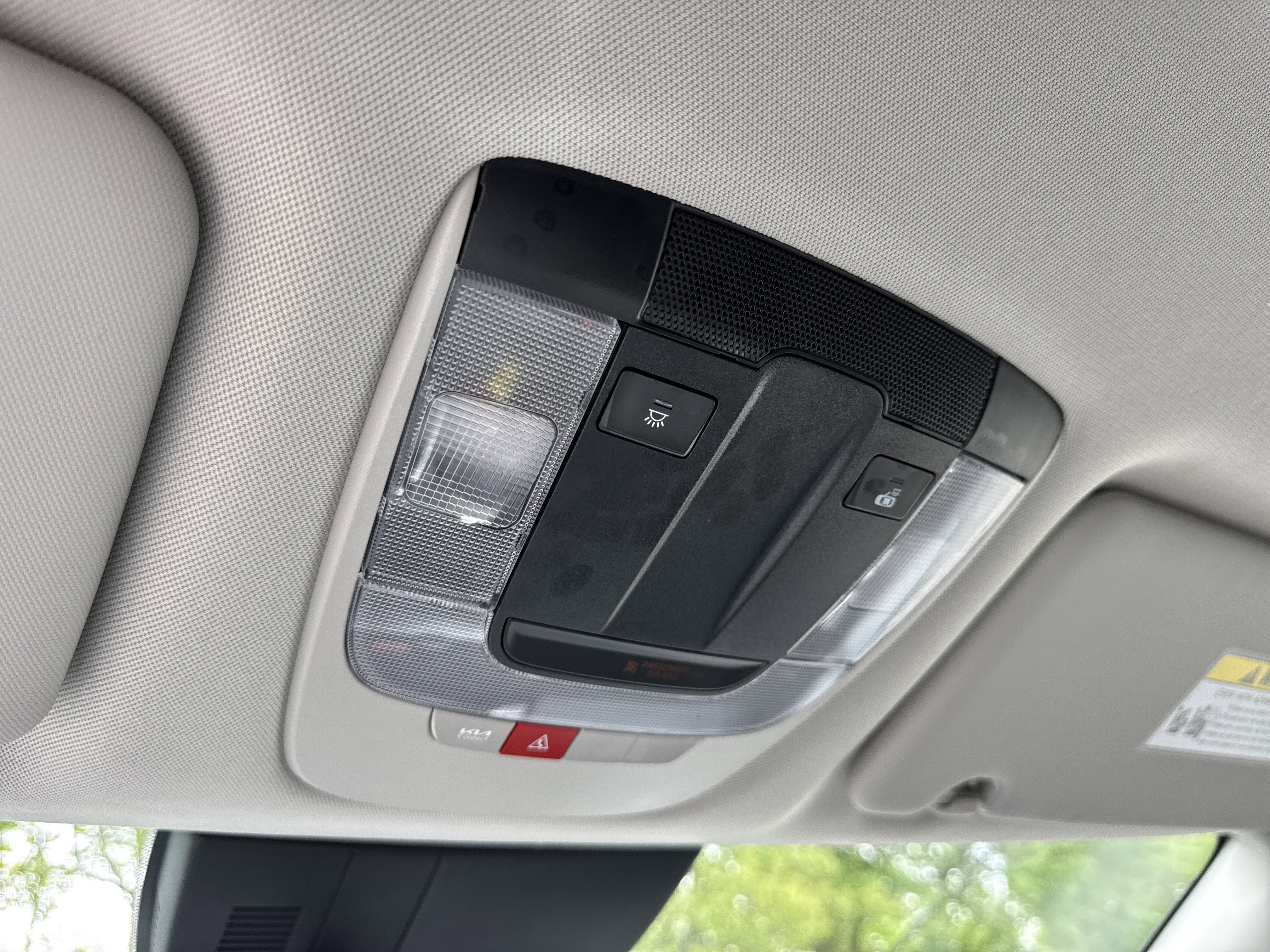 Certified 2025 Kia Sportage EX image 31