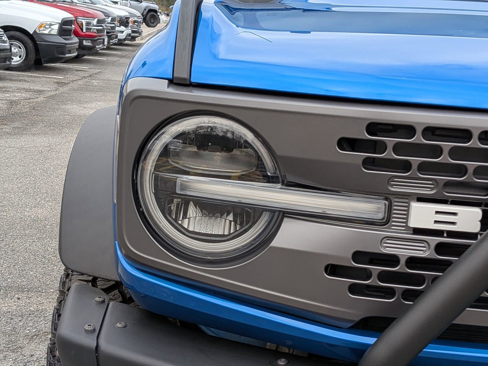 Certified 2021 Ford Bronco Badlands w/ Sasquatch Package image 11