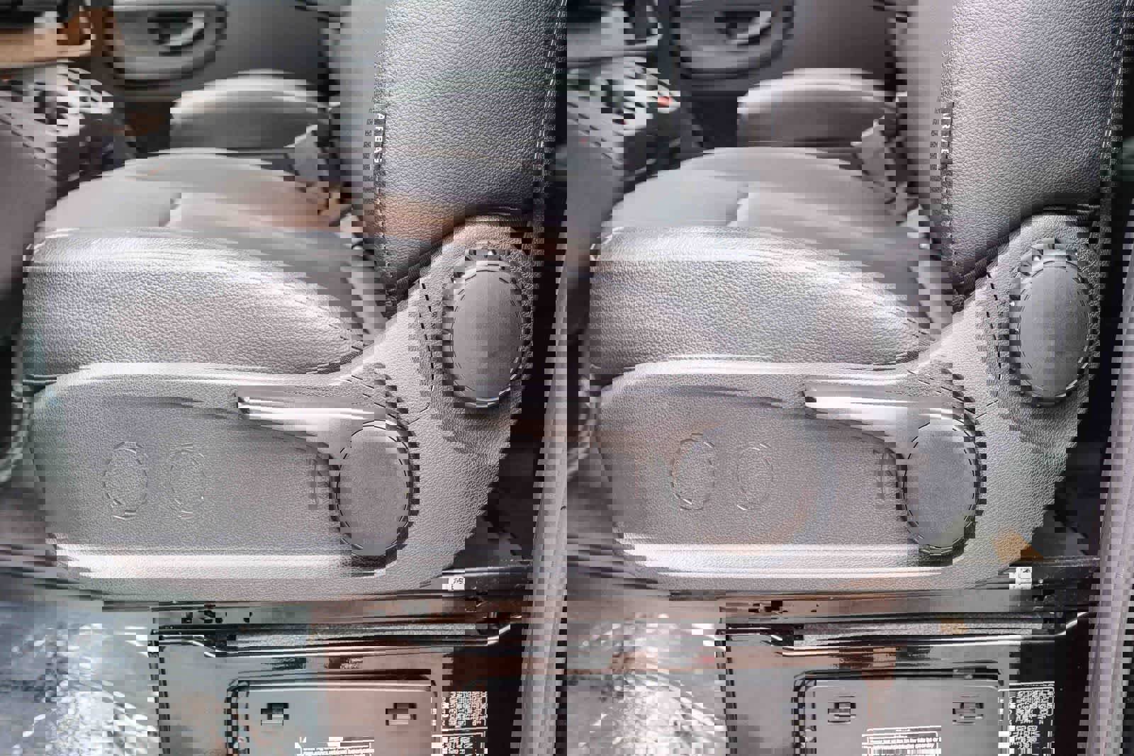 Used 2022 Mercedes-Benz Sprinter 2500 image 33