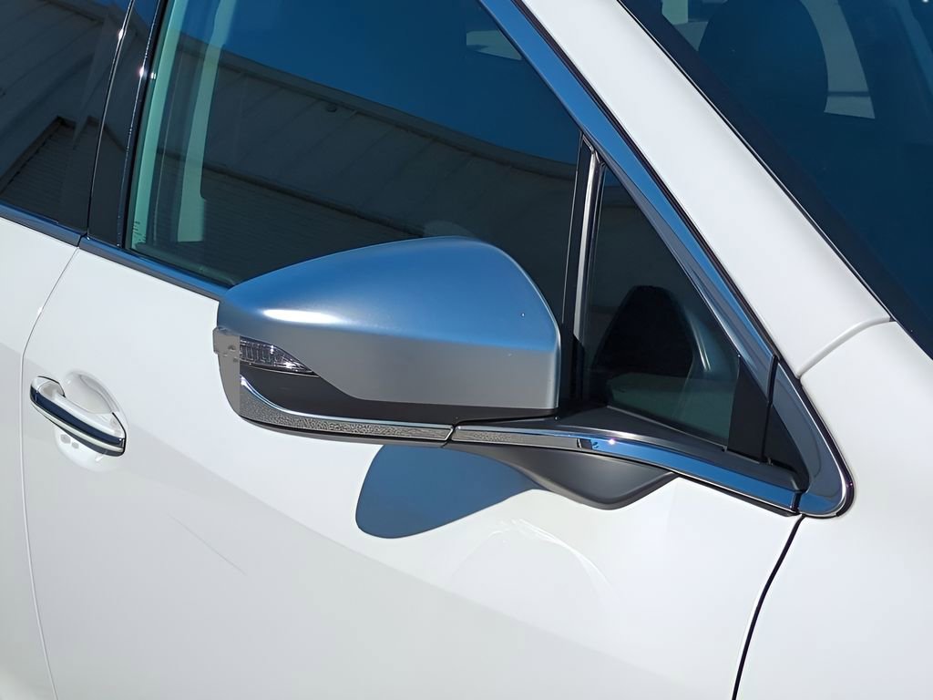 Used 2024 Subaru Outback Touring image 12