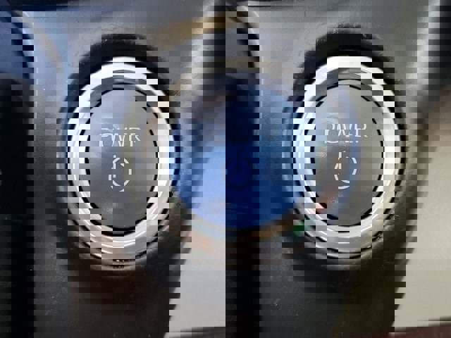 Used 2023 Toyota Sienna XLE image 23