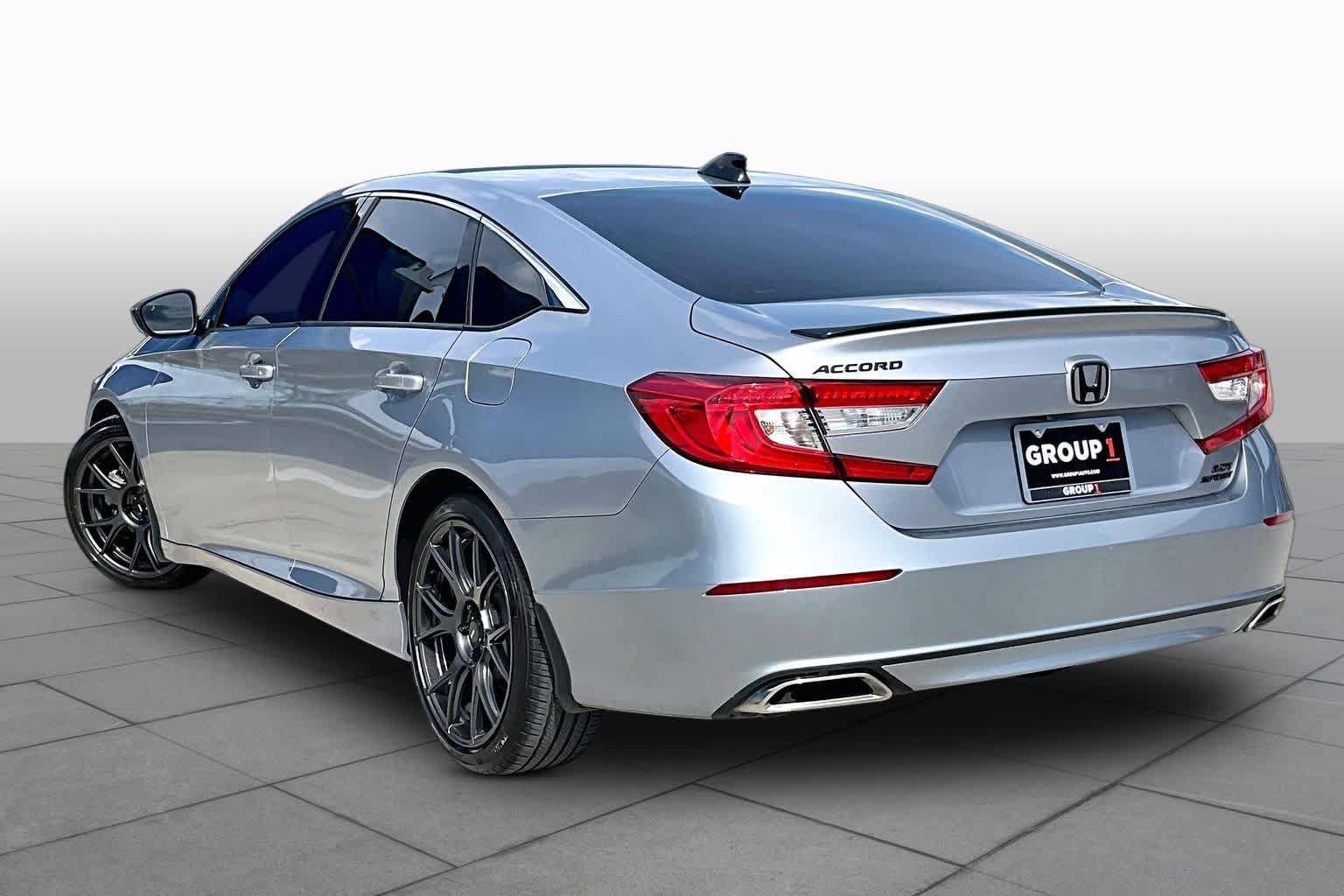 Used 2021 Honda Accord Sport image 10