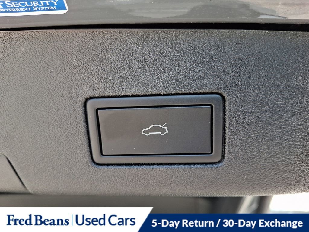 Certified 2024 Volkswagen ID.4 Pro S AWD/4WD image 30