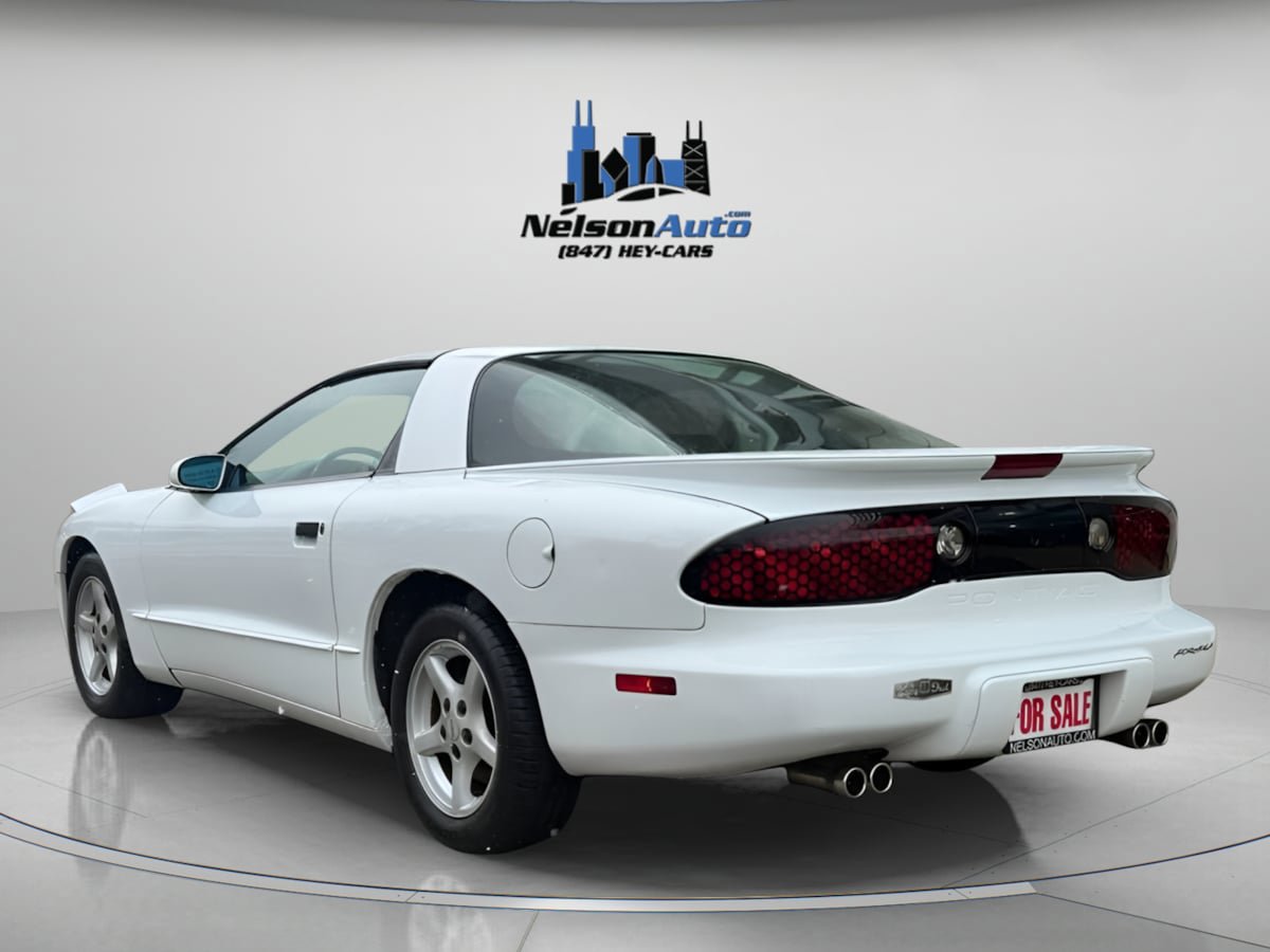 Used 1996 Pontiac Firebird Formula RWD image 8