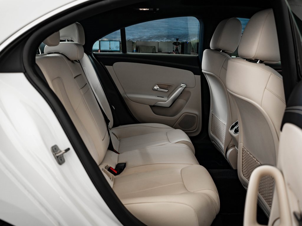 Certified 2025 Mercedes-Benz CLA 250 4MATIC image 42
