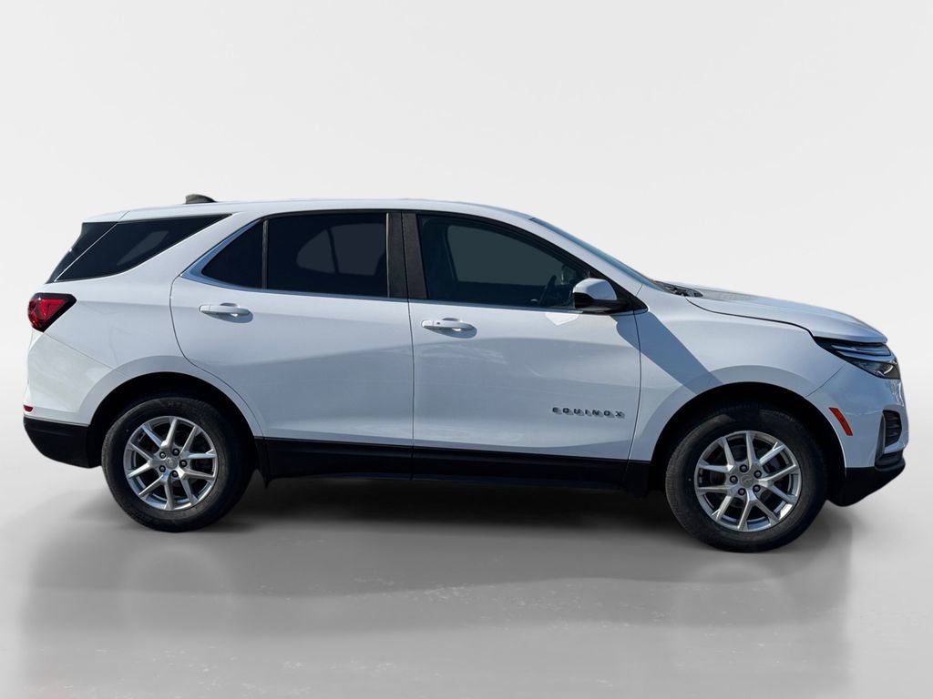 Used 2022 Chevrolet Equinox LT image 3
