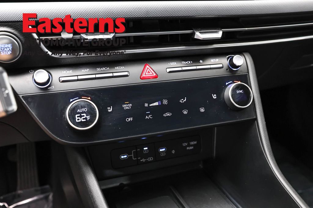 Used 2025 Hyundai Sonata SEL FWD image 19