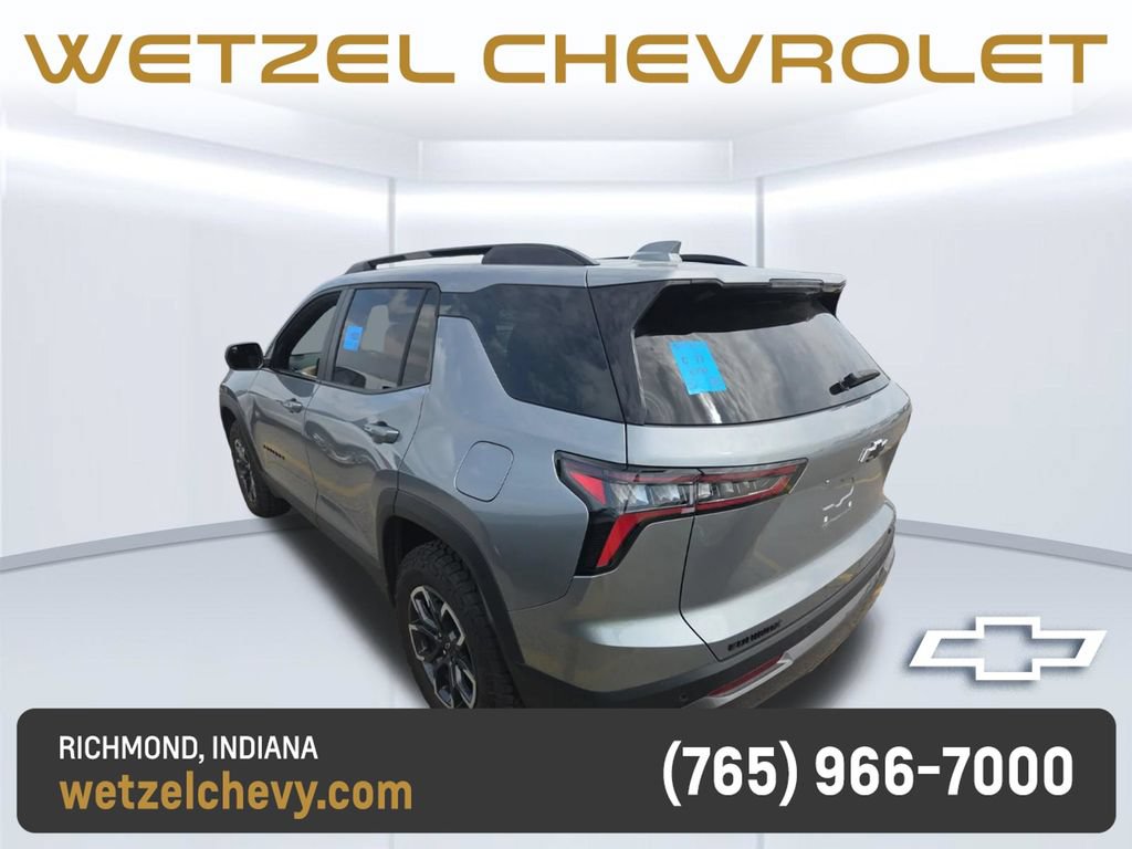 Used 2026 Chevrolet Equinox ACTIV w/ Convenience Package III FWD image 2