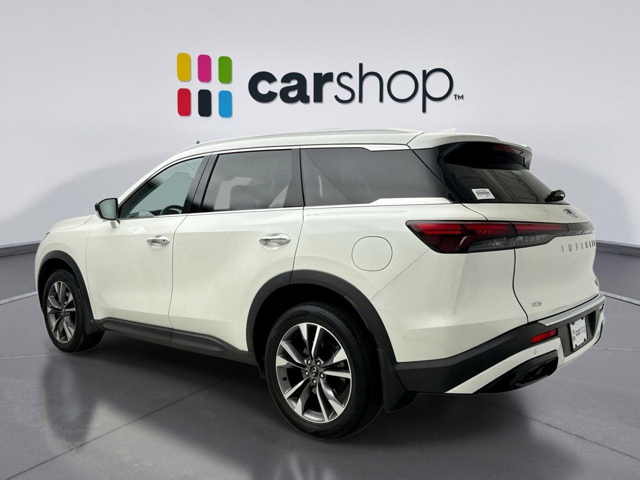 Used 2023 INFINITI QX60 Luxe w/ Cargo Package AWD/4WD image 3