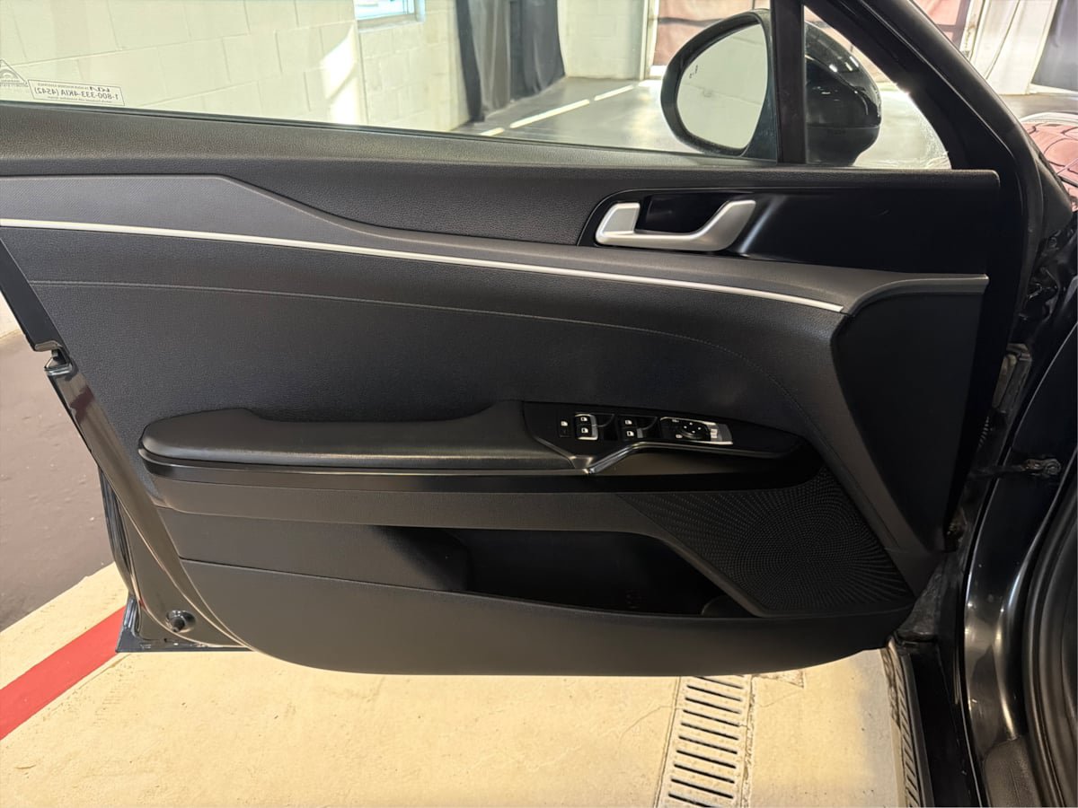 Used 2024 Kia K5 LXS FWD image 23