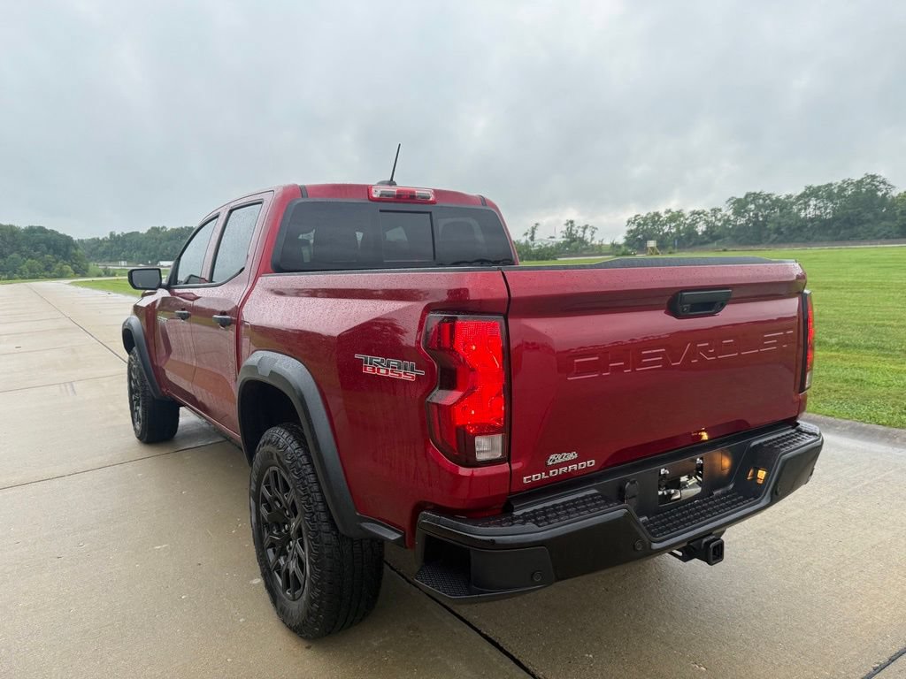 Used 2026 Chevrolet Colorado Trail Boss AWD/4WD image 7