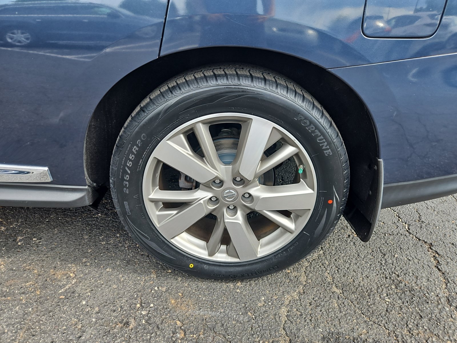 Used 2016 Nissan Pathfinder Platinum FWD image 16