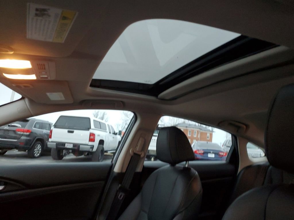 Used 2021 Honda Insight Touring image 14