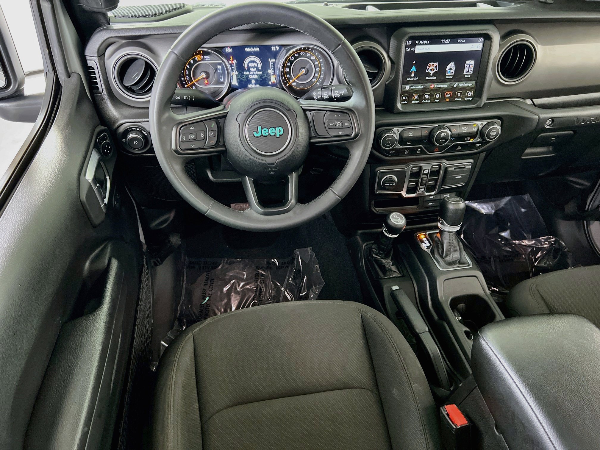 Used 2023 Jeep Wrangler Unlimited Sport AWD/4WD image 21