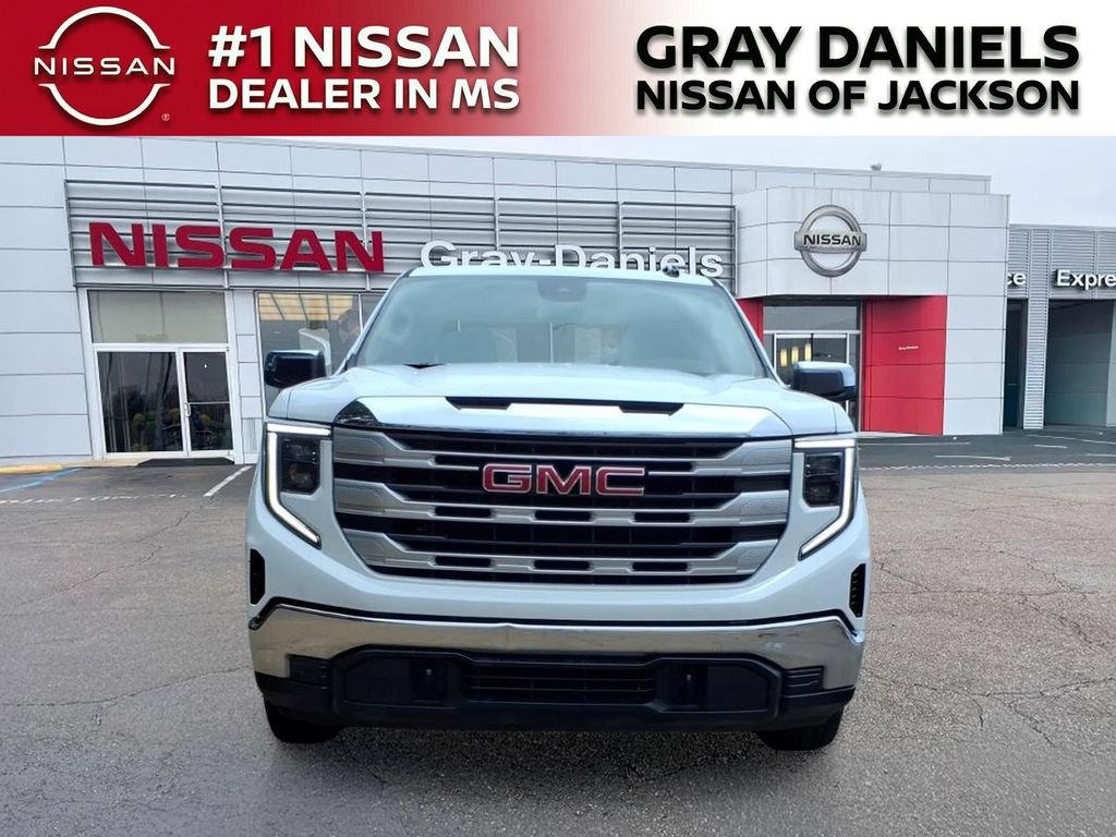 Used 2022 GMC Sierra 1500 SLE AWD/4WD image 8