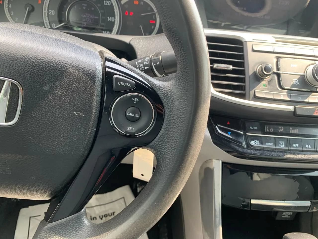 Used 2017 Honda Accord LX image 14