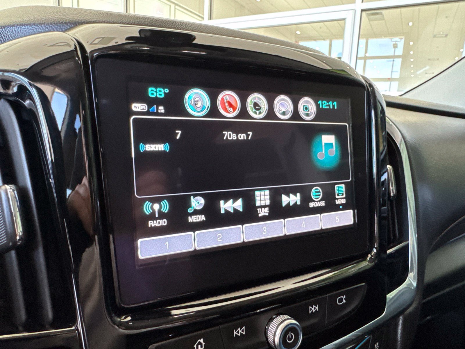 Used 2019 Chevrolet Traverse Premier w/ Redline Edition AWD/4WD image 35