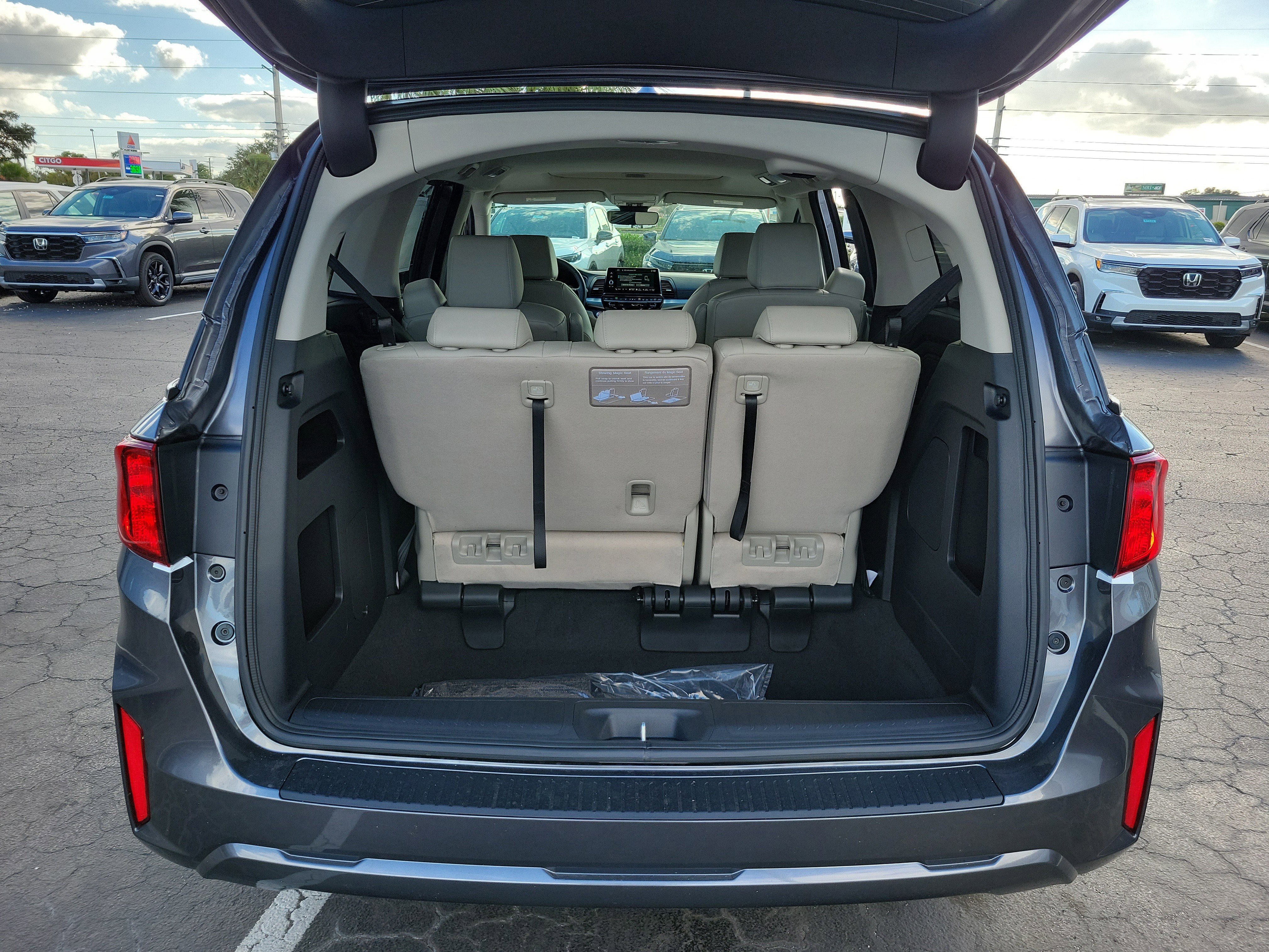 New 2026 Honda Odyssey EX-L image 14