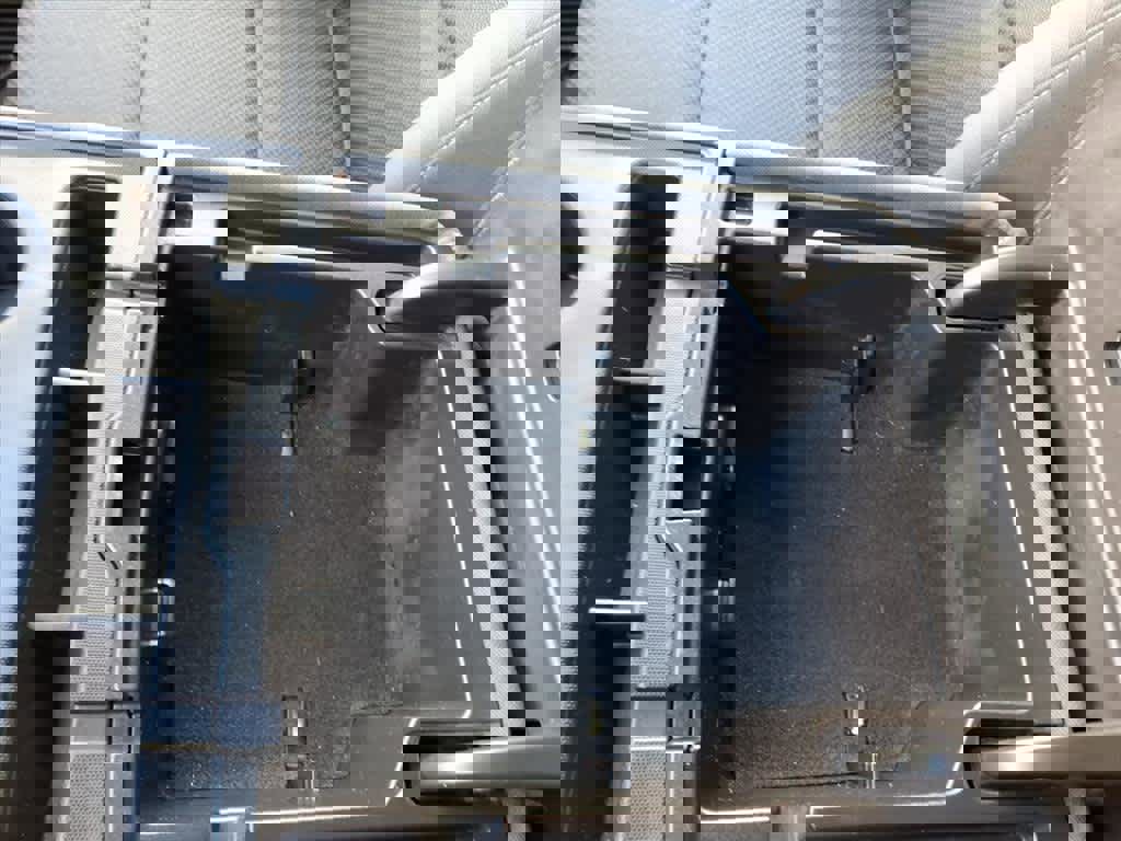 Used 2018 Chevrolet Silverado 1500 LT w/ All Star Edition image 23