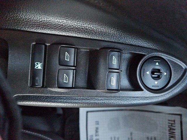 Used 2018 Ford Escape SE image 34