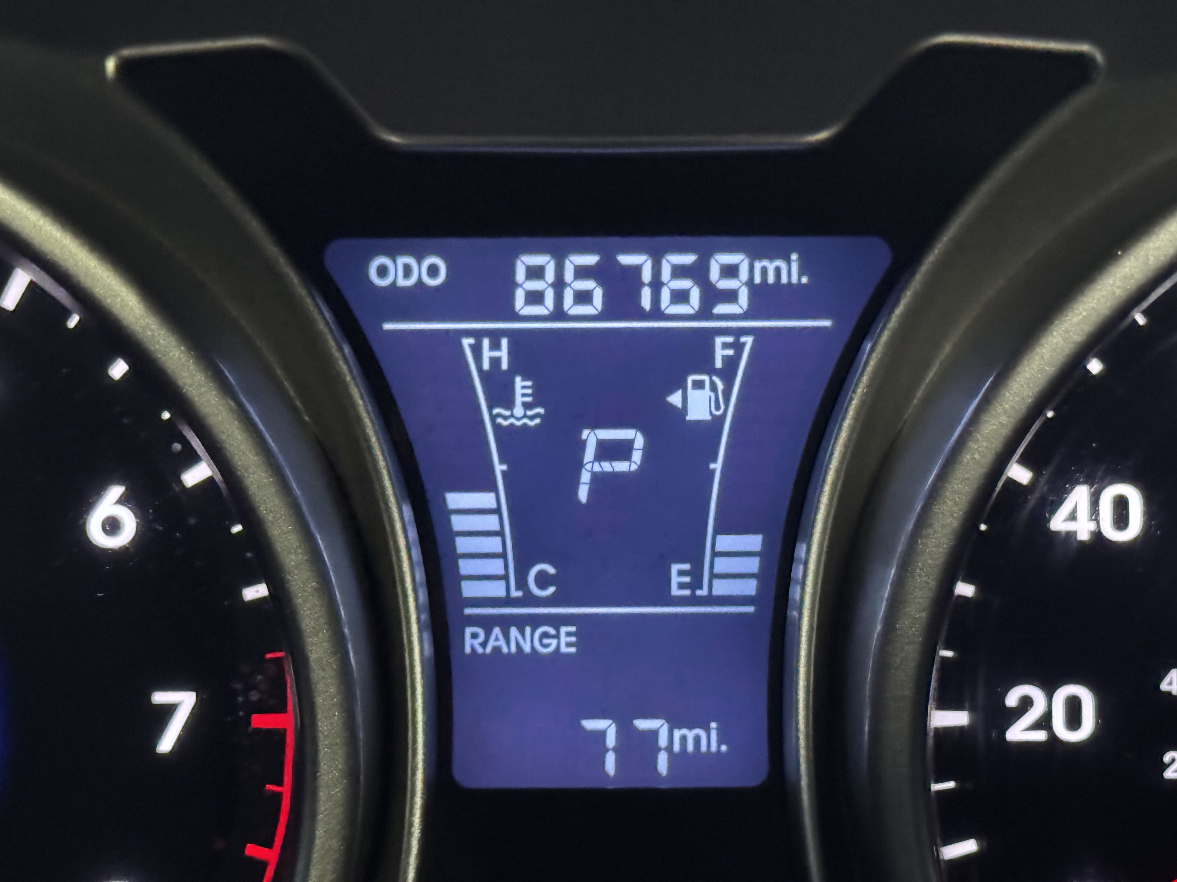 Used 2014 Hyundai Veloster image 29