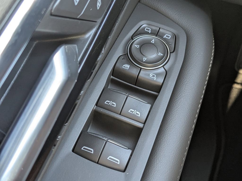 New 2025 Chevrolet Suburban Premier RWD image 26