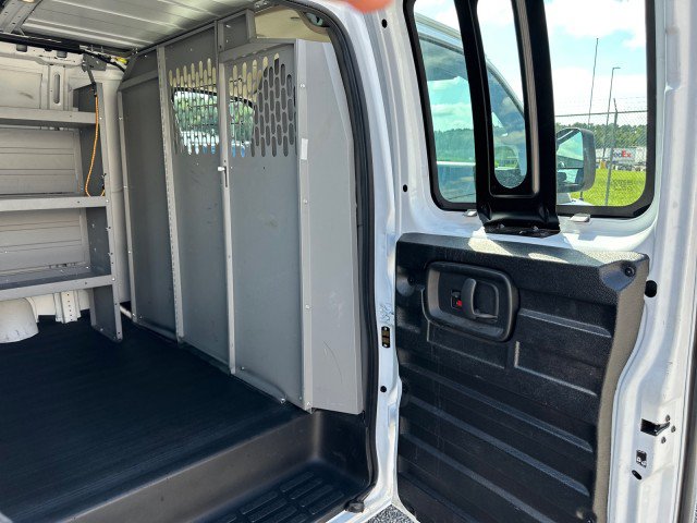 Used 2023 GMC Savana 2500 w/ Driver Convenience Package RWD image 22