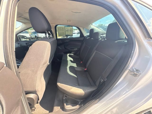 Used 2012 Ford Focus SE FWD image 23