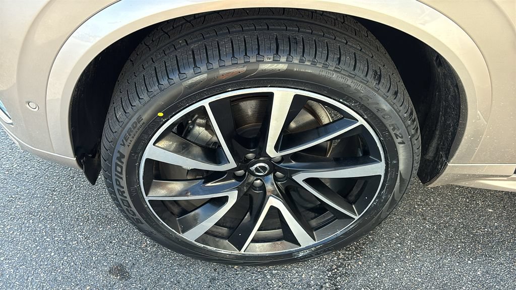 Certified 2024 Volvo XC90 B6 Plus w/ Protection Package Premier AWD/4WD image 31