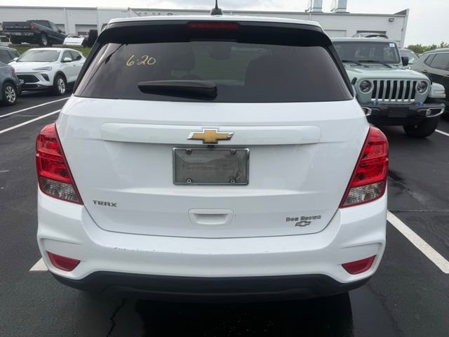 Used 2021 Chevrolet Trax LS w/ Tint and Cruise Package image 7