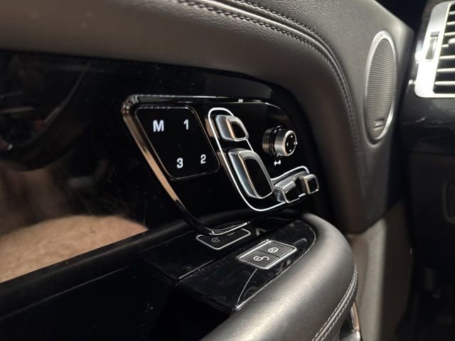 Used 2020 Land Rover Range Rover HSE AWD/4WD image 10