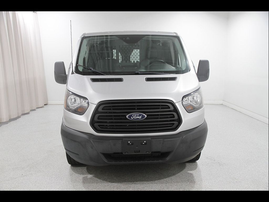 Used 2019 Ford Transit 150 148 Low Roof RWD image 2