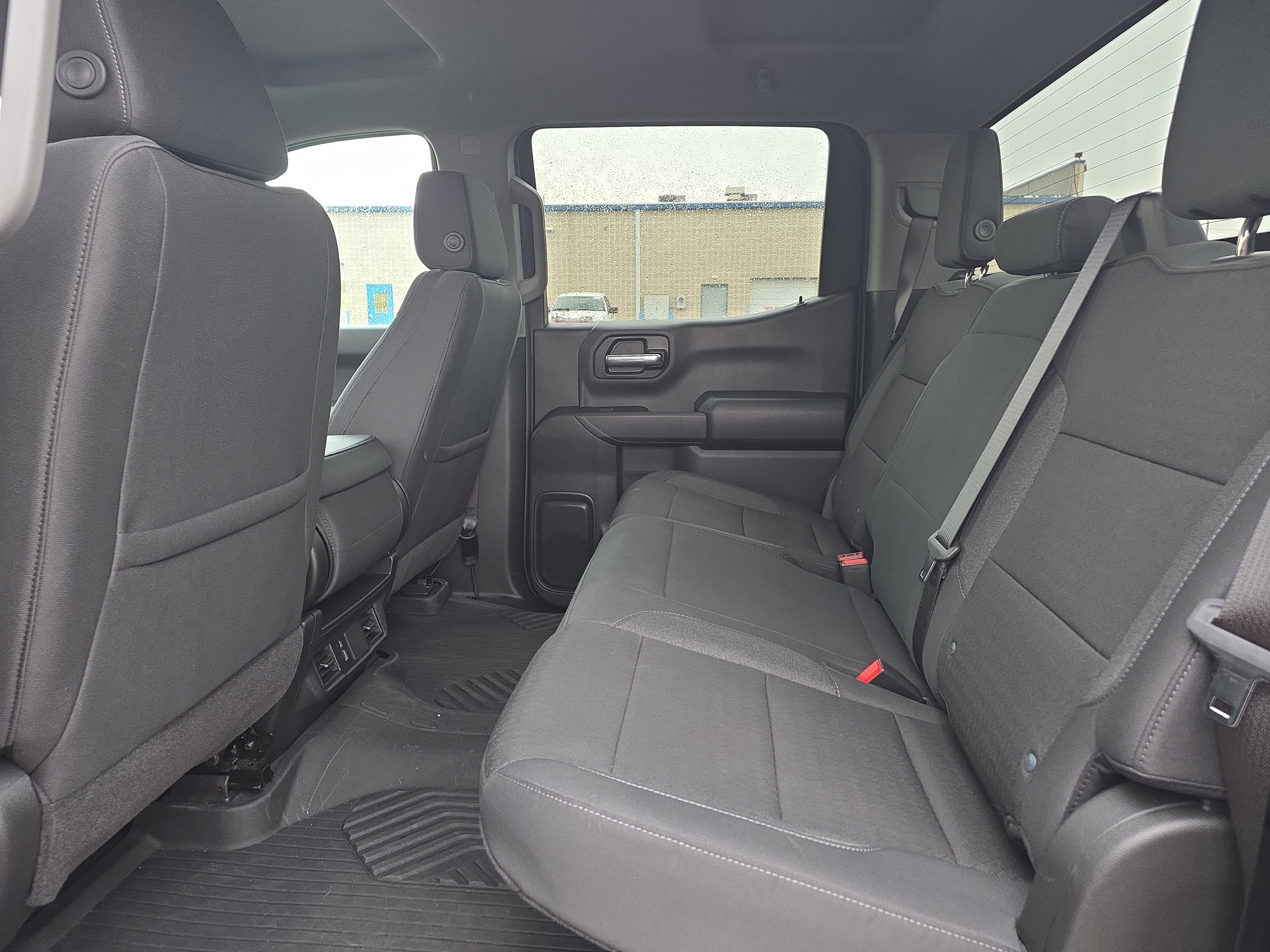 Used 2026 Chevrolet Silverado 1500 Custom Trail Boss AWD/4WD image 12