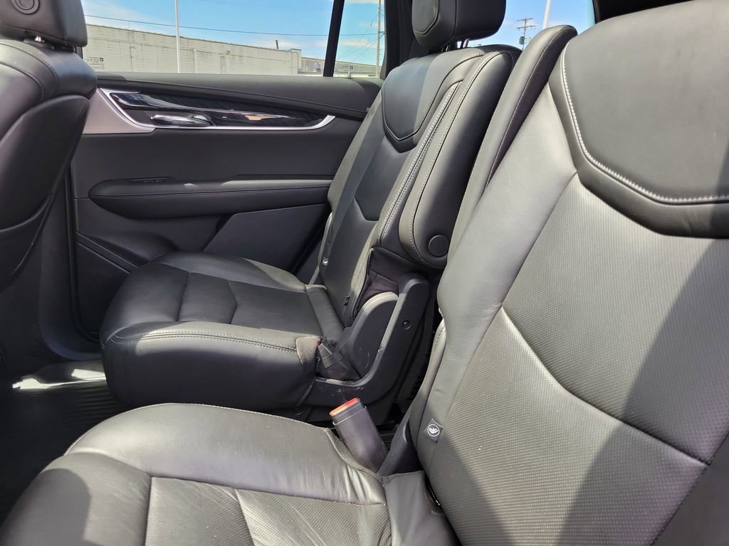 Used 2020 Cadillac XT6 Premium Luxury AWD/4WD image 11