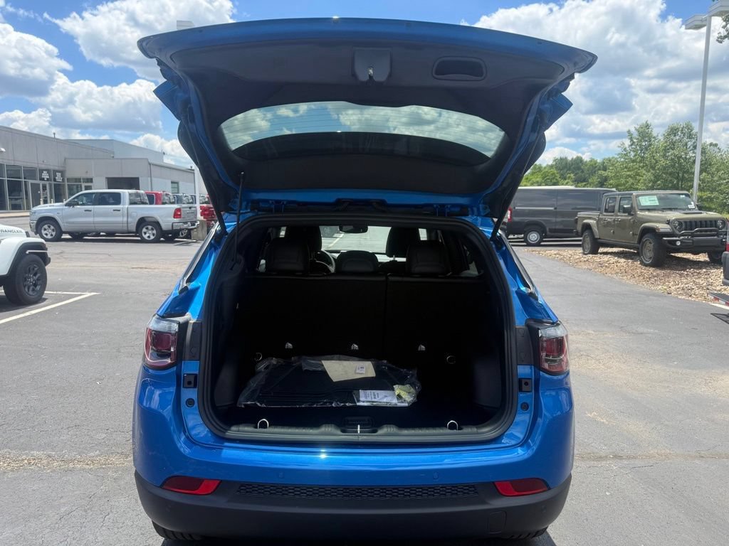 New 2026 Jeep Compass Limited AWD/4WD image 37