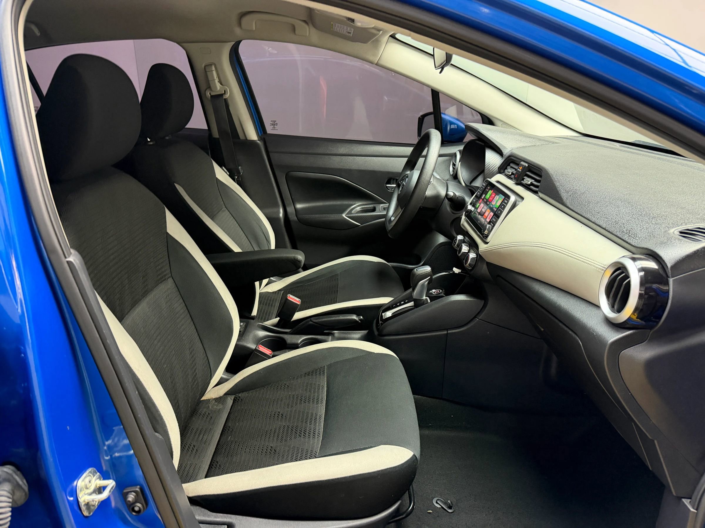 Used 2020 Nissan Versa SV image 24