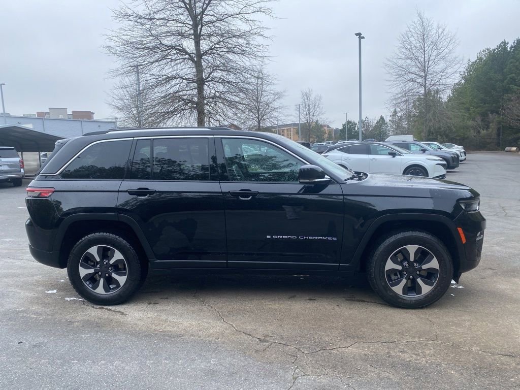 Used 2024 Jeep Grand Cherokee Limited 4xe image 2