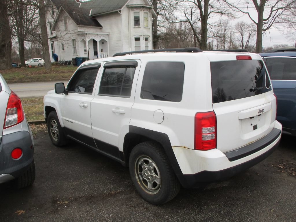 Used 2012 Jeep Patriot Sport w/ PWR Value Group FWD image 3