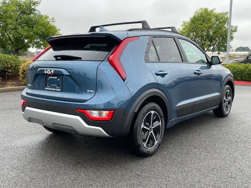 New 2026 Kia Niro EX FWD image 8