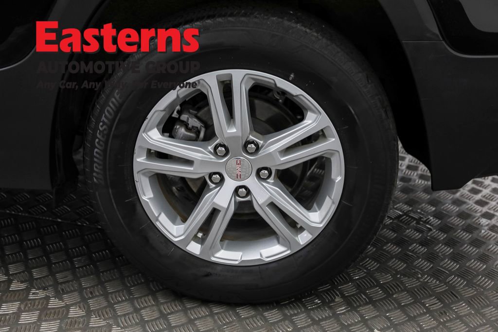 Used 2022 GMC Terrain SLE image 33