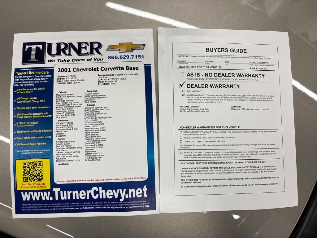 Used 2001 Chevrolet Corvette Coupe w/ Preferred Equipment Group1 image 32