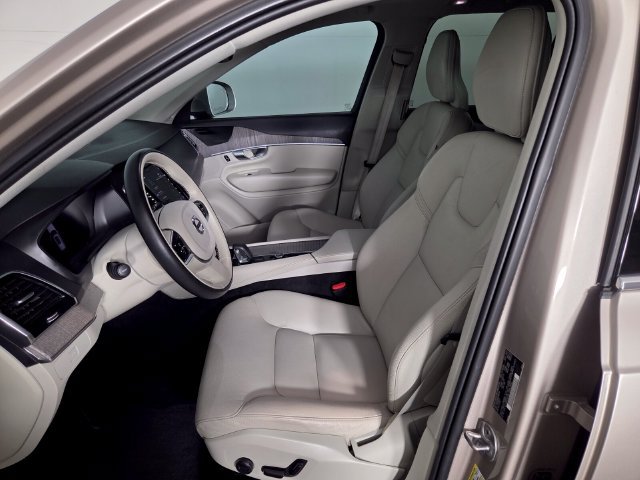Used 2023 Volvo XC90 B6 Plus w/ Protection Package Premier AWD/4WD image 8