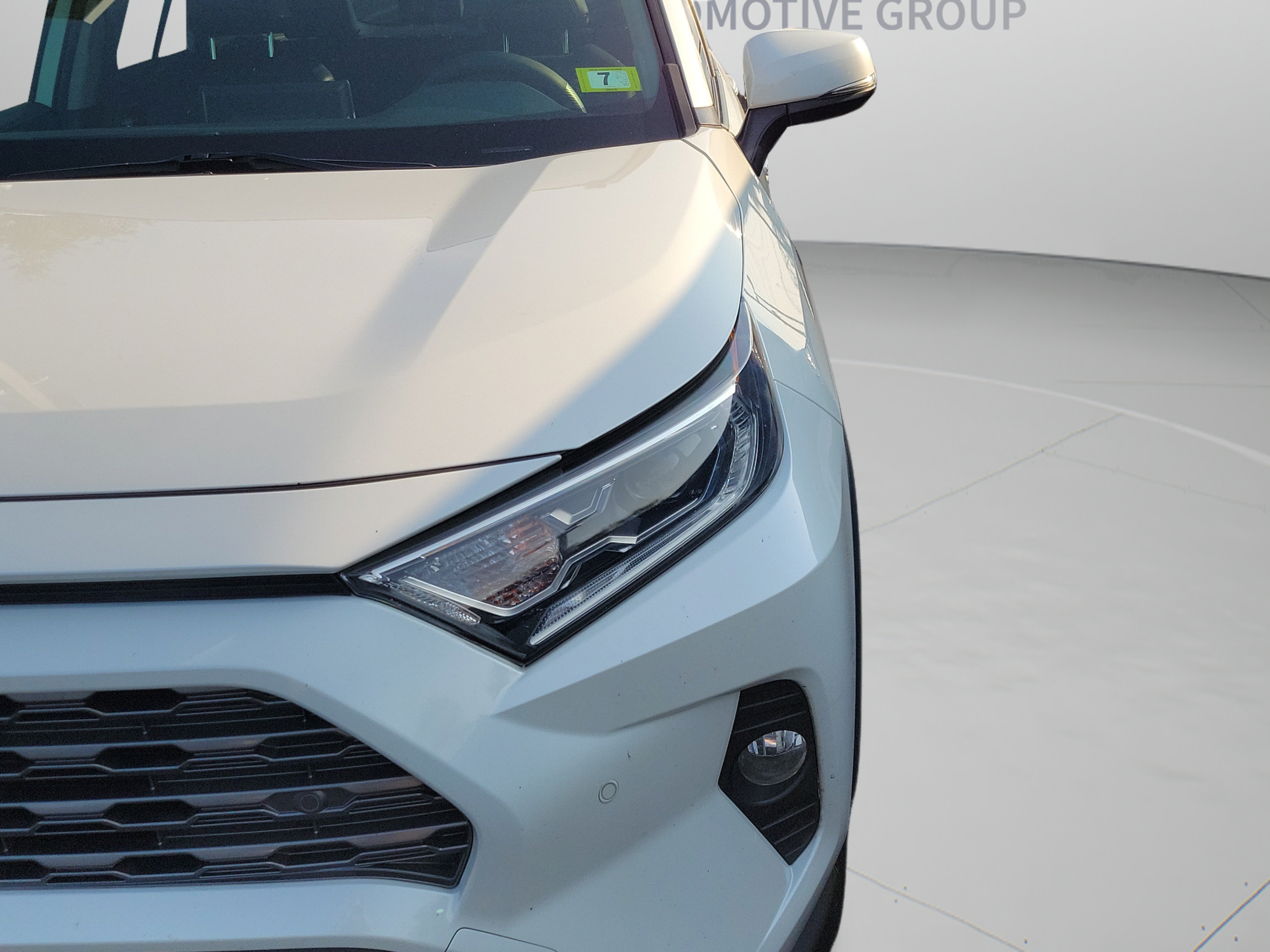 Used 2019 Toyota RAV4 Limited w/ Limited Grade Weather Package AWD/4WD image 6