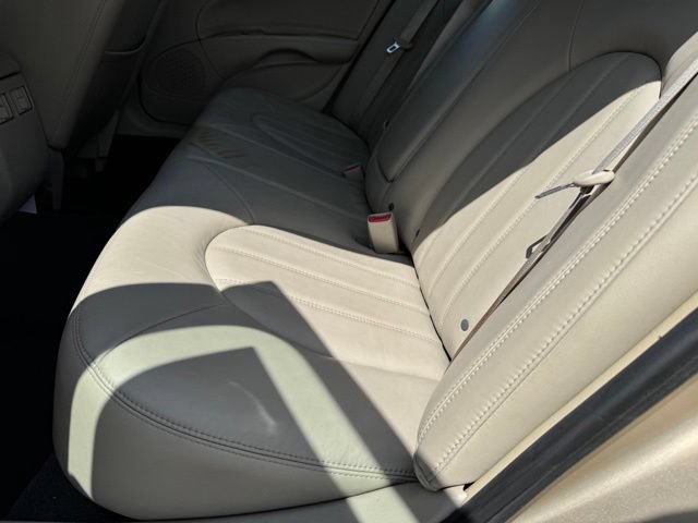 Used 2006 Buick Lucerne CXL w/ Luxury Package FWD image 7