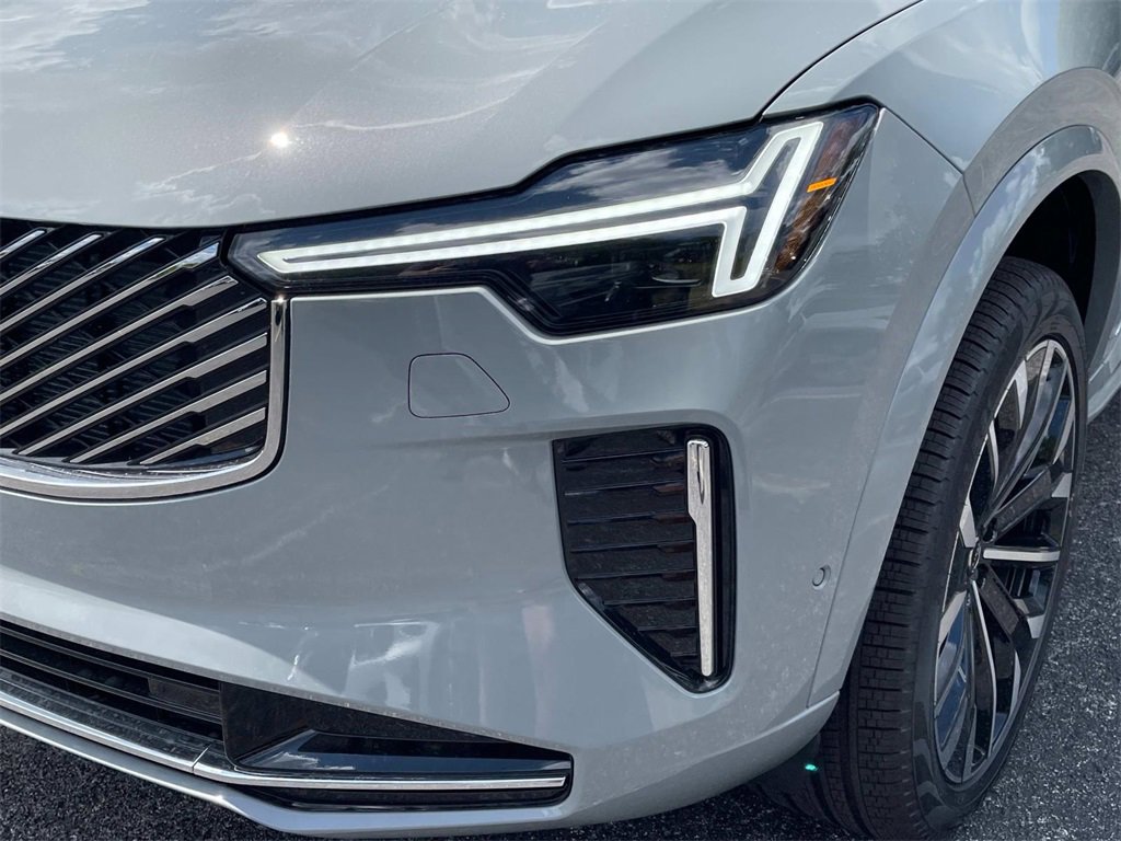 New 2026 Volvo XC90 B6 Ultra image 8