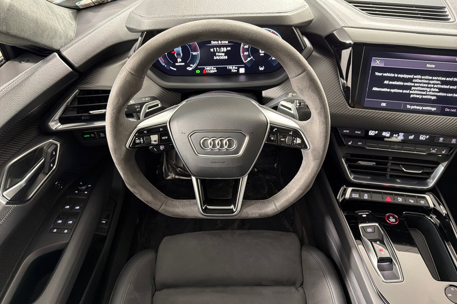 Used 2024 Audi e-tron GT Prestige image 13