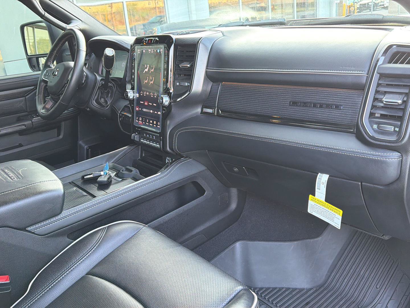 Used 2024 RAM 3500 Limited AWD/4WD image 8