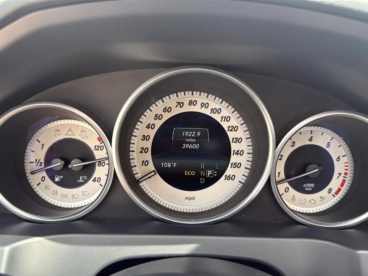 Used 2014 Mercedes-Benz E 550 Cabriolet image 23